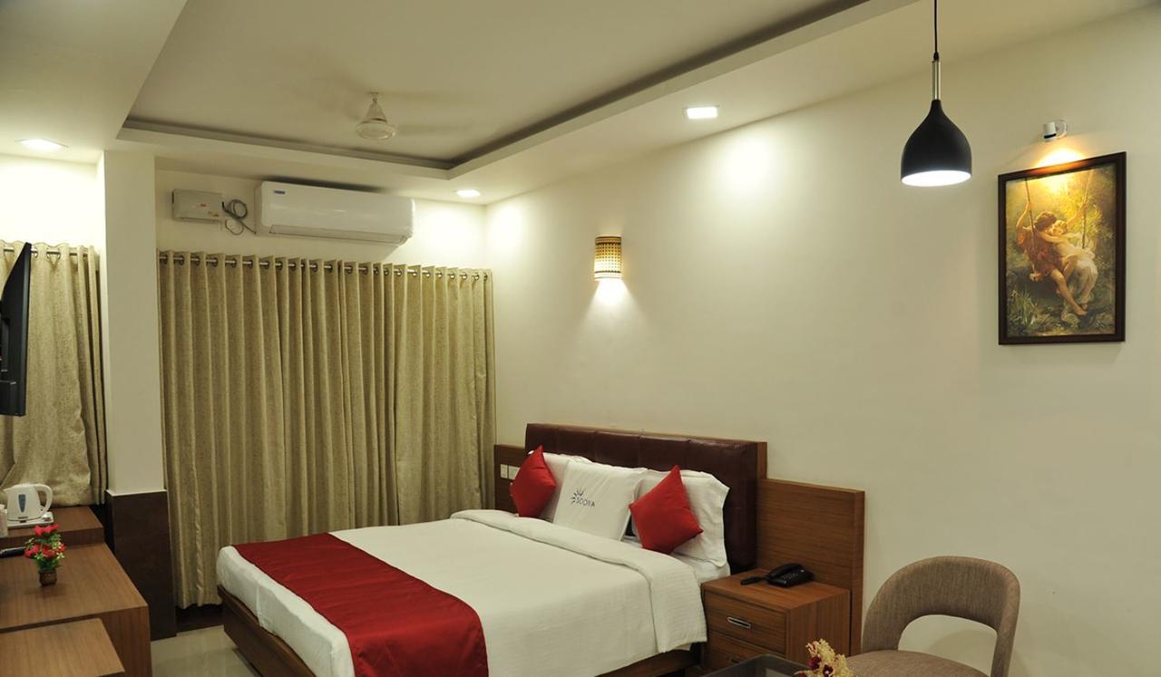 Hotel Soorya Castle Wayanad Exteriör bild