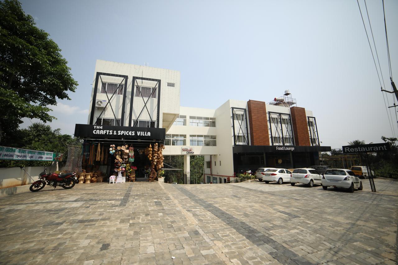 Hotel Soorya Castle Wayanad Exteriör bild